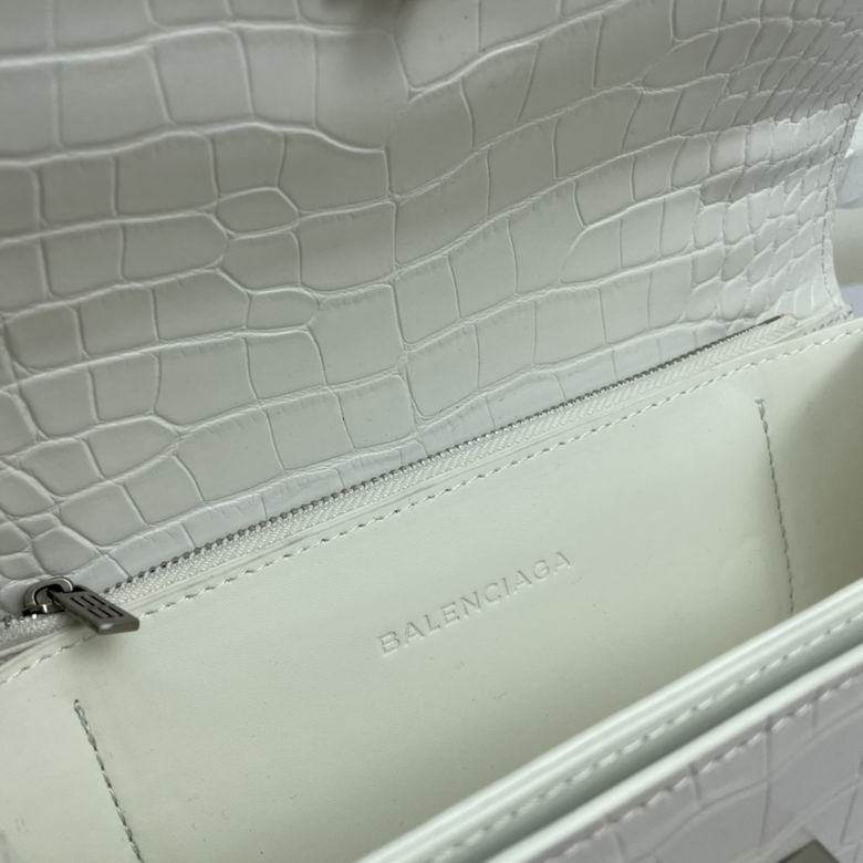 WW674293 23X13X6 (19)