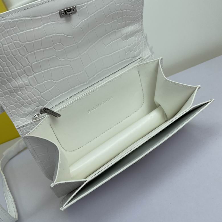 WW674293 23X13X6 (21)