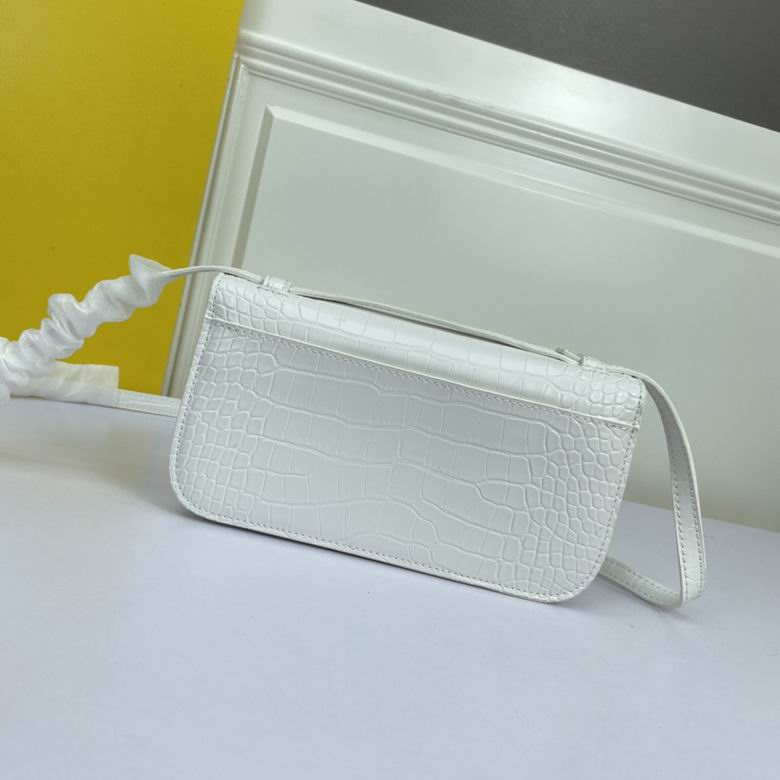 WW674293 23X13X6 (22)