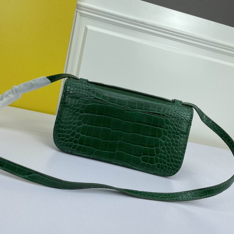 WW674293 23X13X6 (7)