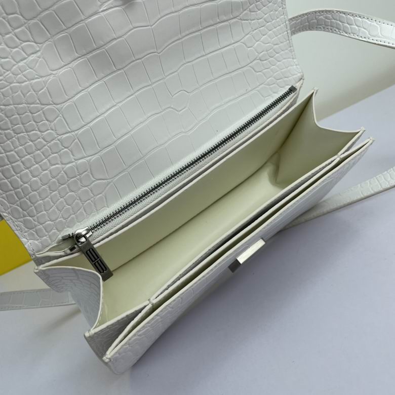 WW69321白 25X12X8 (6)