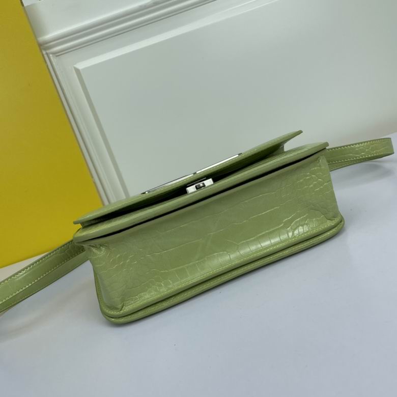 WW69321绿 25X12X8 (2)