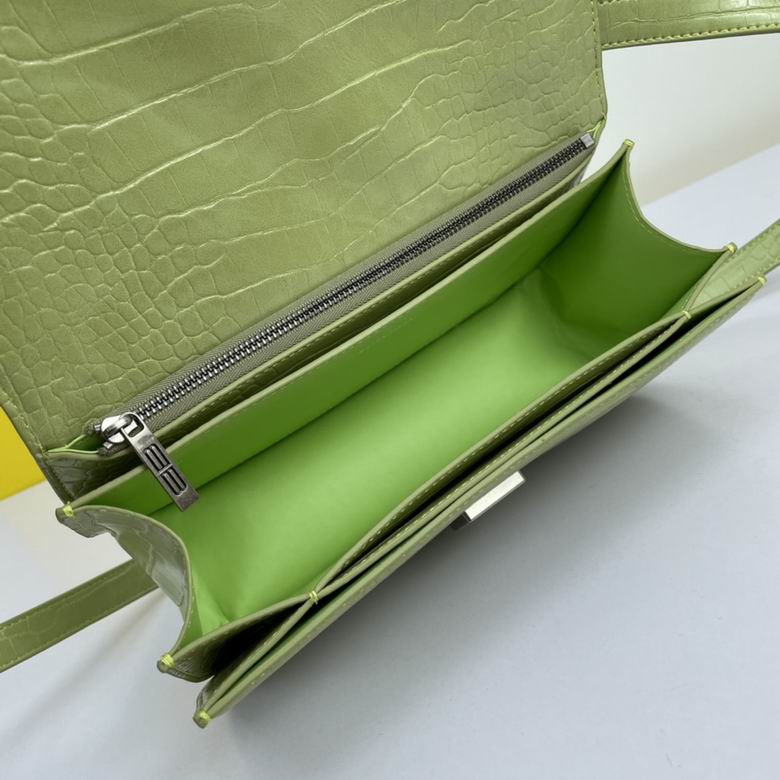 WW69321绿 25X12X8 (4)