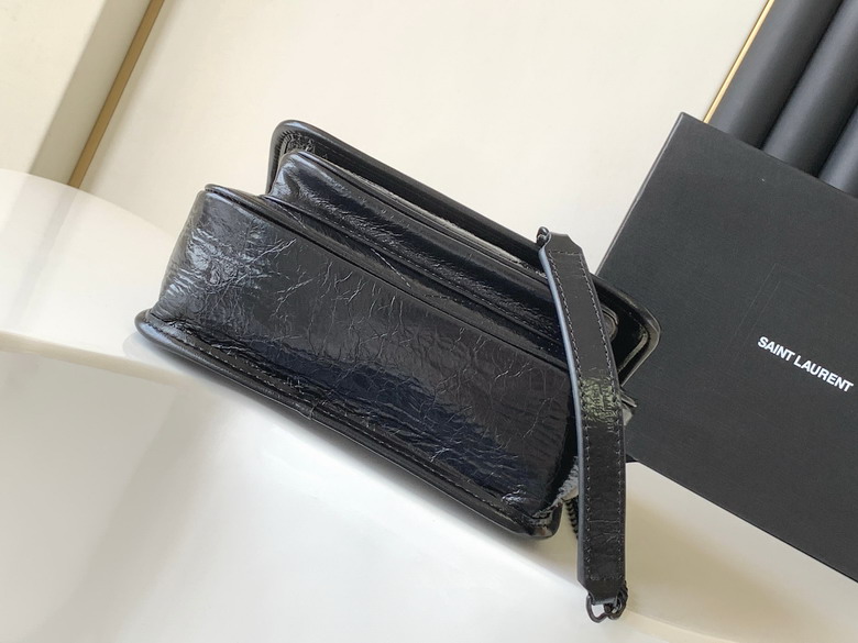 YSL 633151 22x16 5x12cm 8D1_4