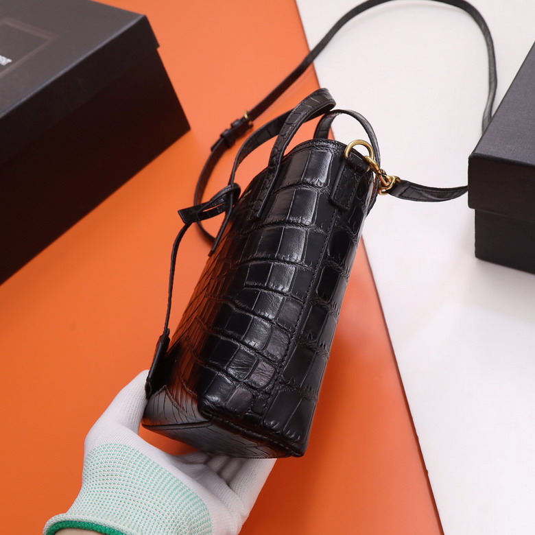 YSL 712367 18x17x8cm 8D_2