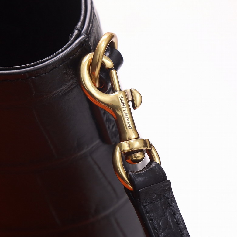 YSL 712367 18x17x8cm 8D_6