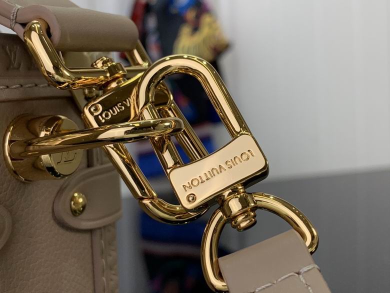 m25067 18X12.5X8cm YG 5