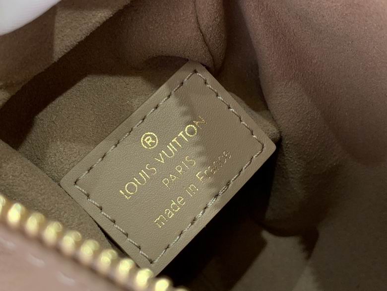 m25067 18X12.5X8cm YG 9