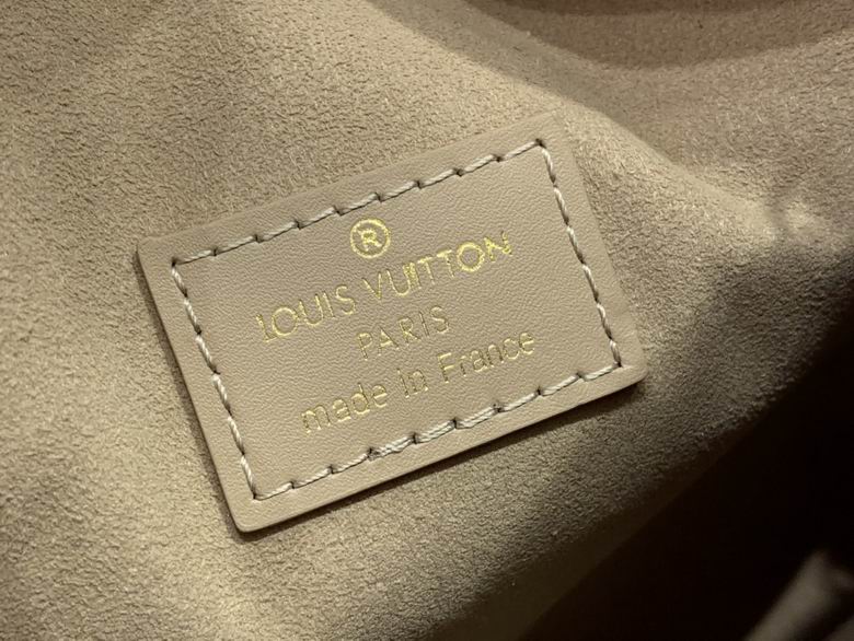 m25072 21X14X6cm YG 9