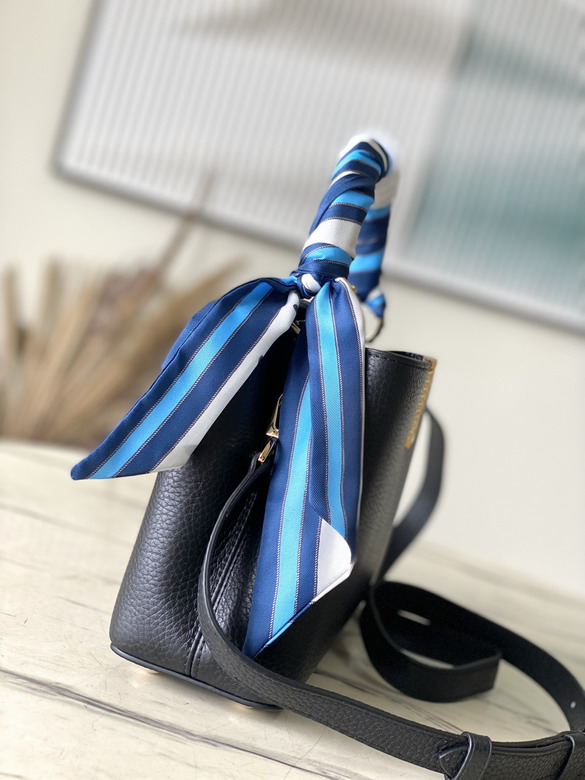 Cap M24673 27x18x9cm gf1_2