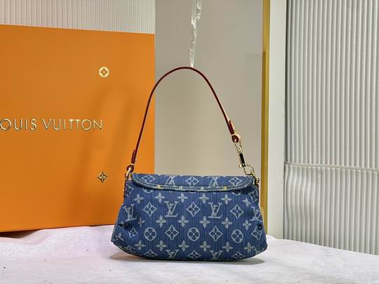 中古牛仔包M44470 26x17x7cm cs (5)