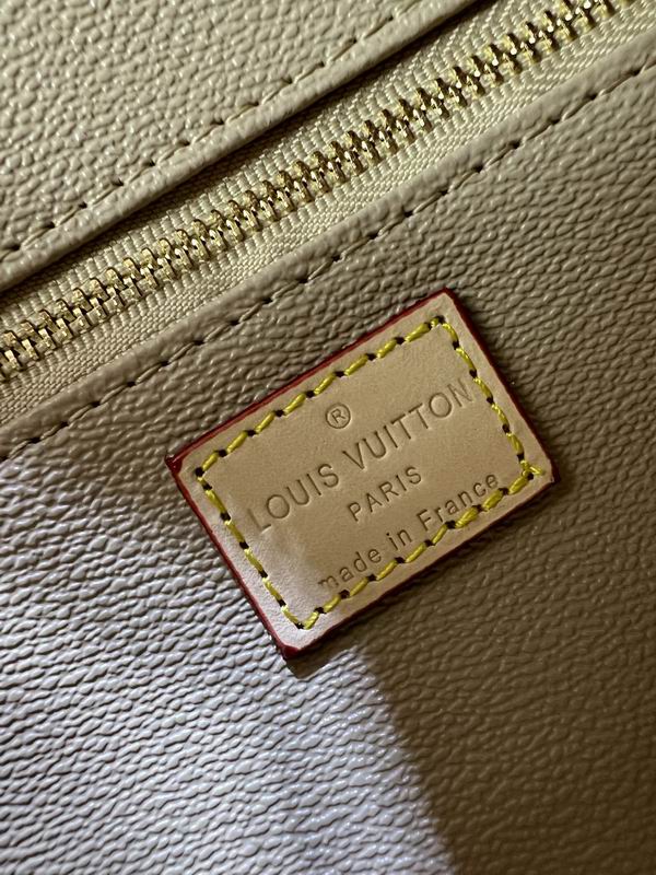 化妆包M46458 27x18x9cm ss (18)