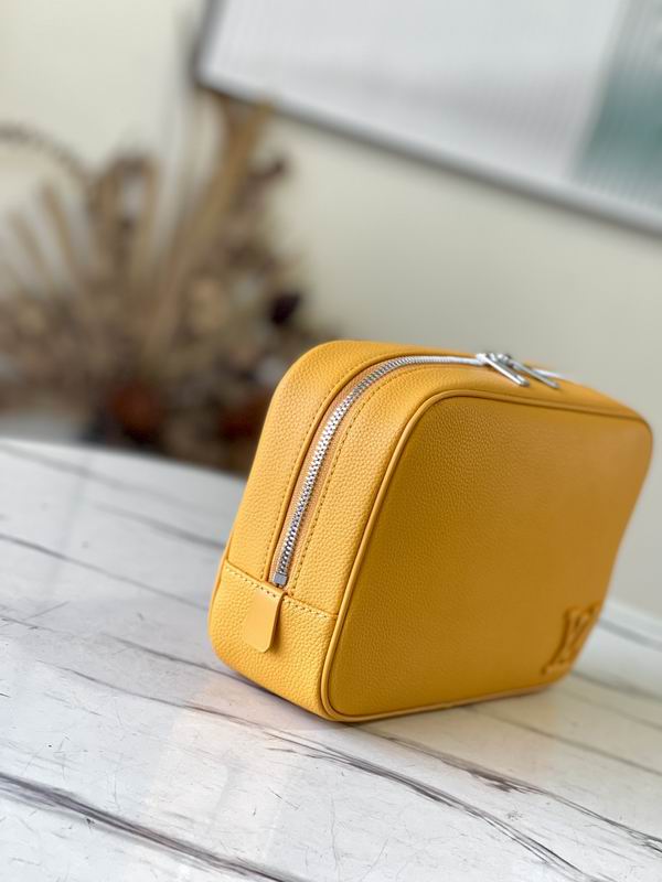 手抓包 M20912 26x17x7cm gf (23)