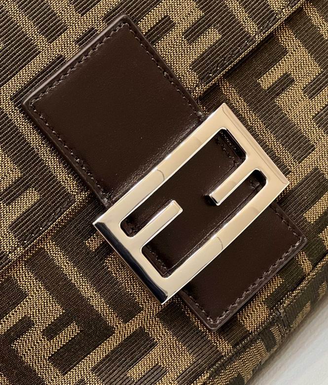 0121F 29X10X20cm H 5