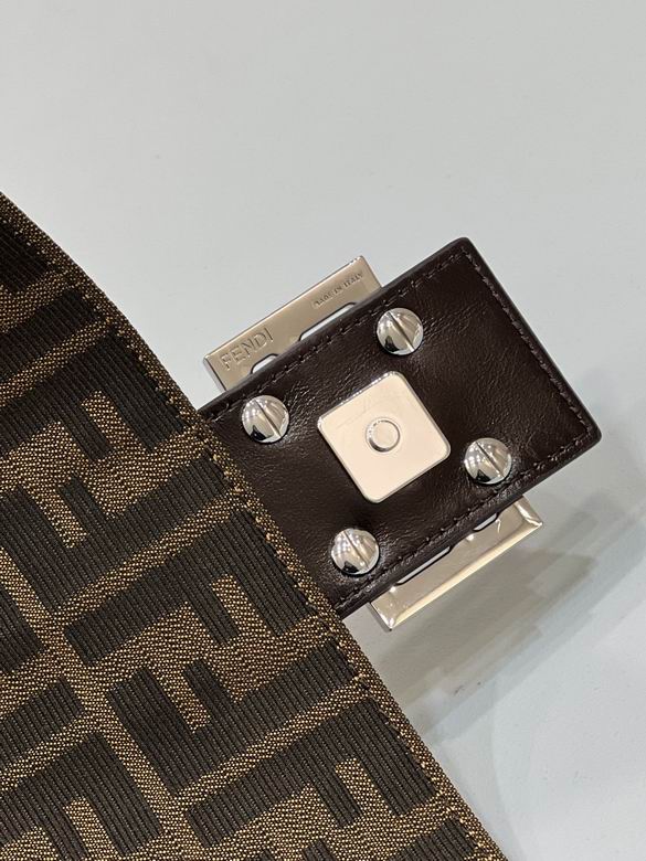 0121F 29X10X20cm H 6