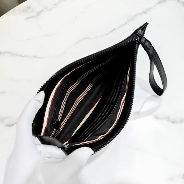 100209 28X18X1cm XM 8