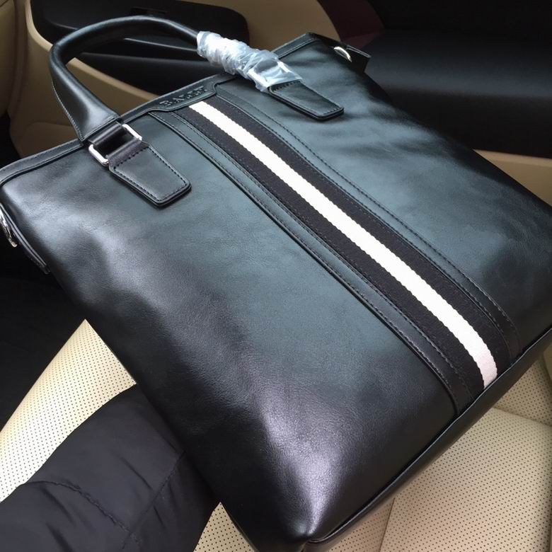 13622-3 33X23X5cm XM 3