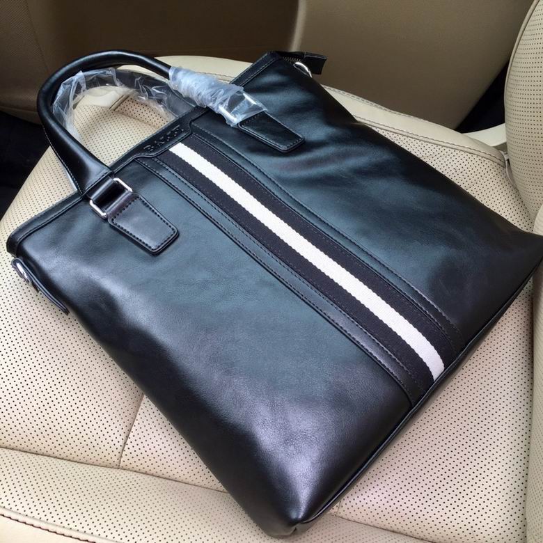 13622-3 33X23X5cm XM 8