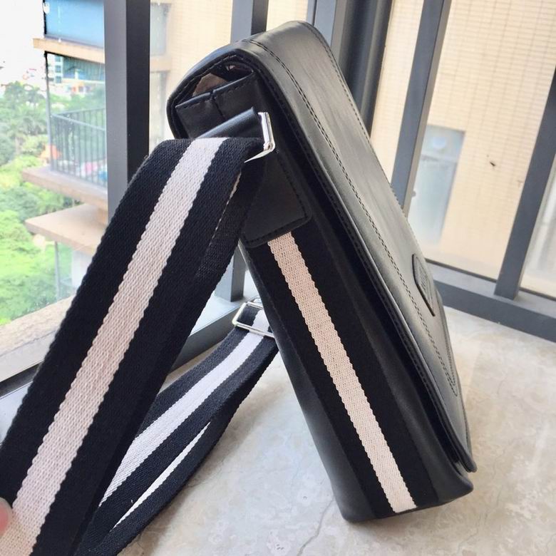 13657 28X8X26cm XM 2