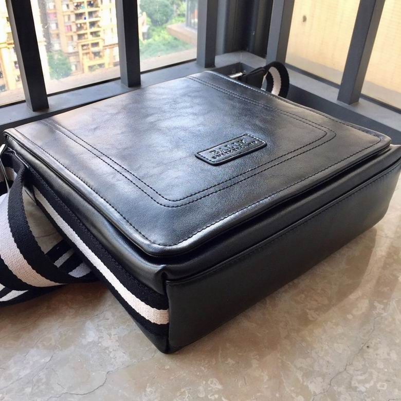 13657 28X8X26cm XM 3