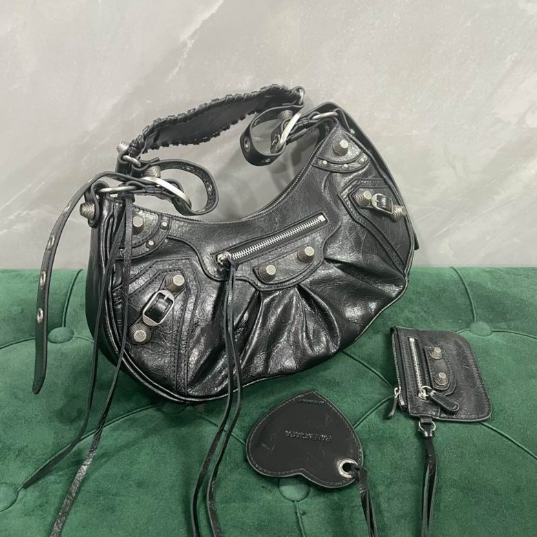 1818M 33X16X8.4cm GY 3