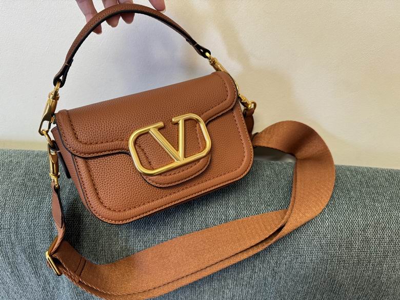 2046 23.5X18X8cm SF 2色 15