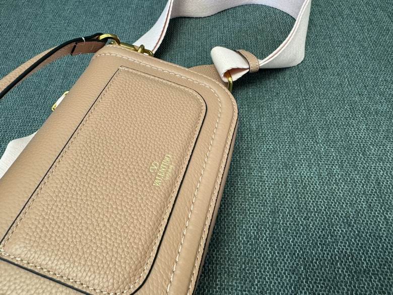 2046 23.5X18X8cm SF 2色 4