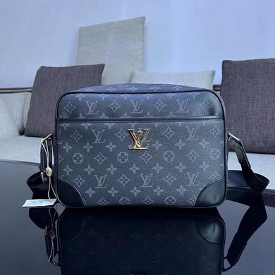 2367-2 31X21X7cm WP (16)