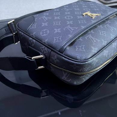 2367-2 31X21X7cm WP (22)