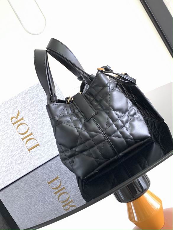 2822 23X14X12cm YG 1