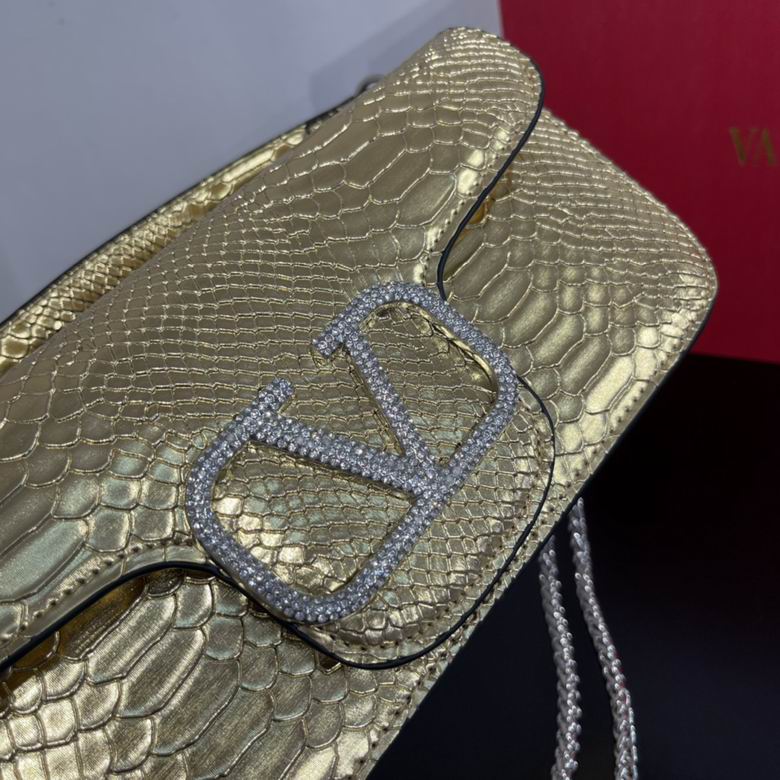 28X13X8cm 072105 XMY 16色 105