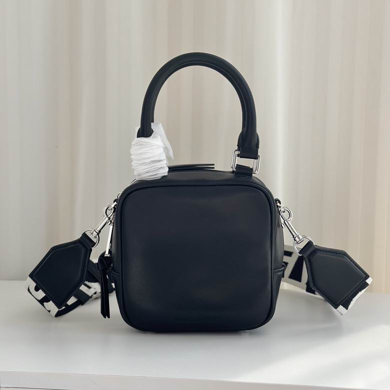 2P4HCR015HO2 16X8X16cm JY 3色 19