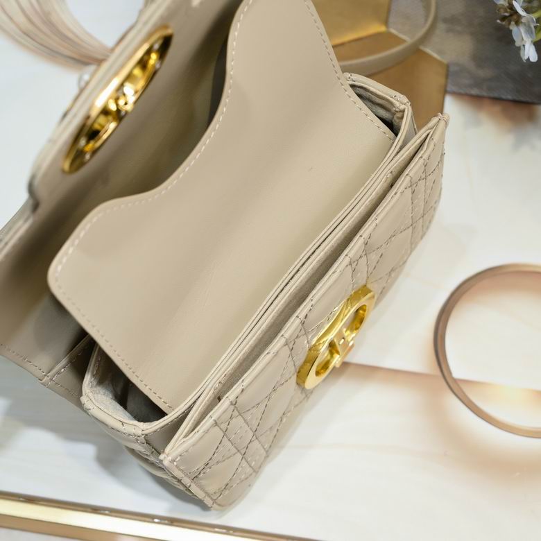 3369 19X12X6cm XM 3色 24