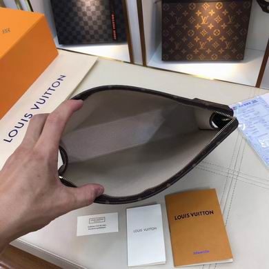 47542-4 26X21cm WP (9)