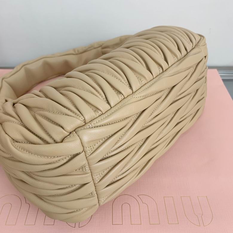 500153 28X27X10cm YG 4色 26