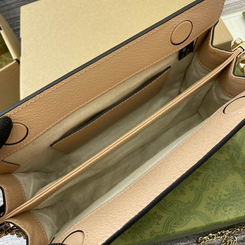 503877 26X17.5X8cm MP 7