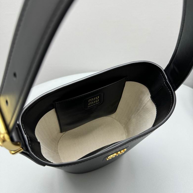 5615 16X10X20cm H 2色 7