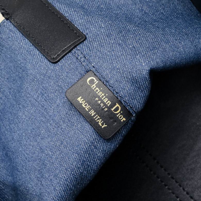 5888 28.5X19X21cm XM 8