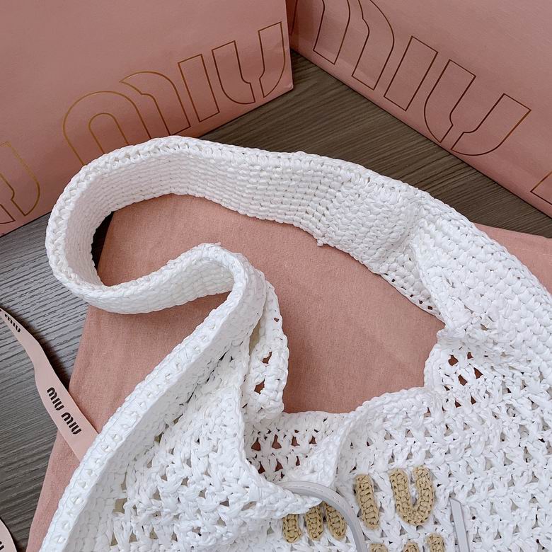 5BC116 44X31.5X8cm SF 3色 15