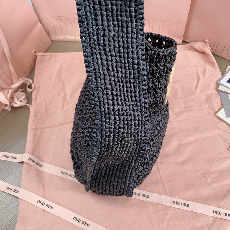 5BC116 44X31.5X8cm SF 3色 2