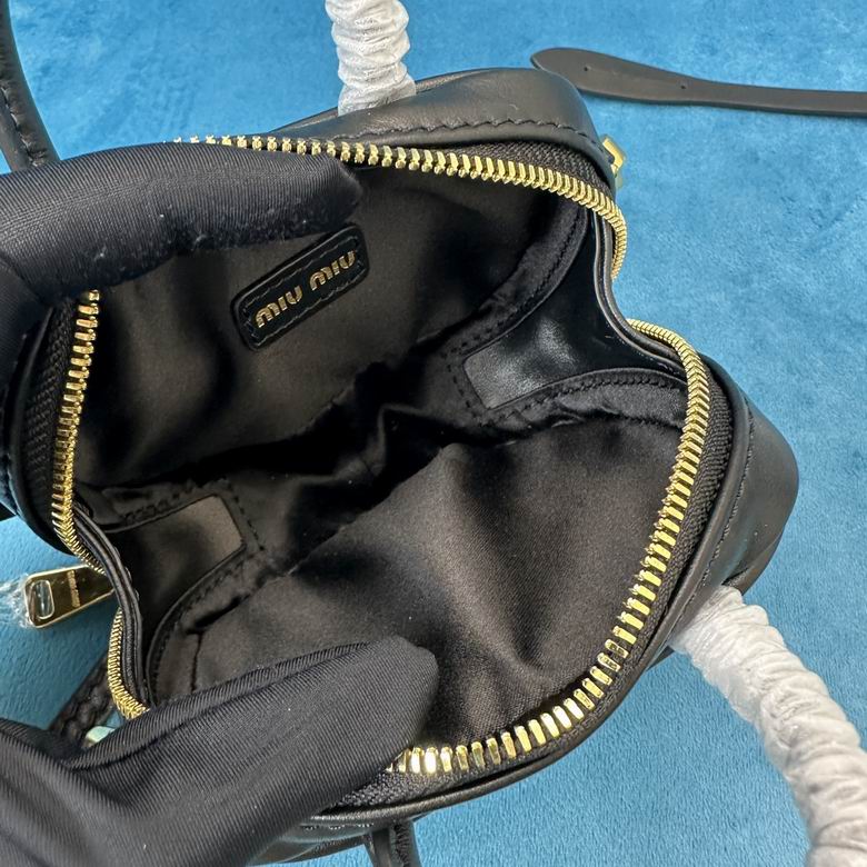 5NR020 10.5X4cm H 2色 7