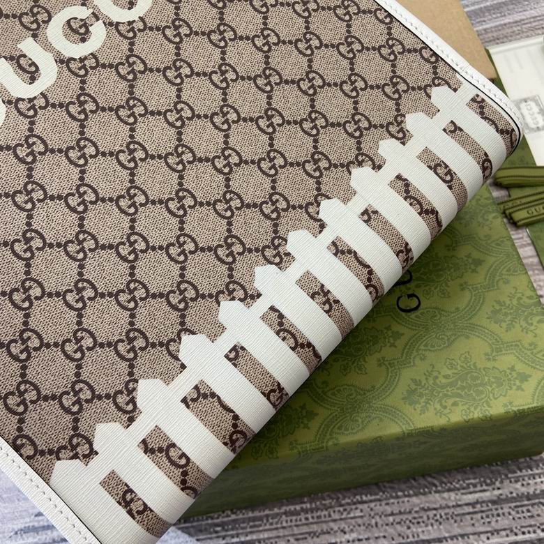 605614 25X28.5X11cm MP 2色 7