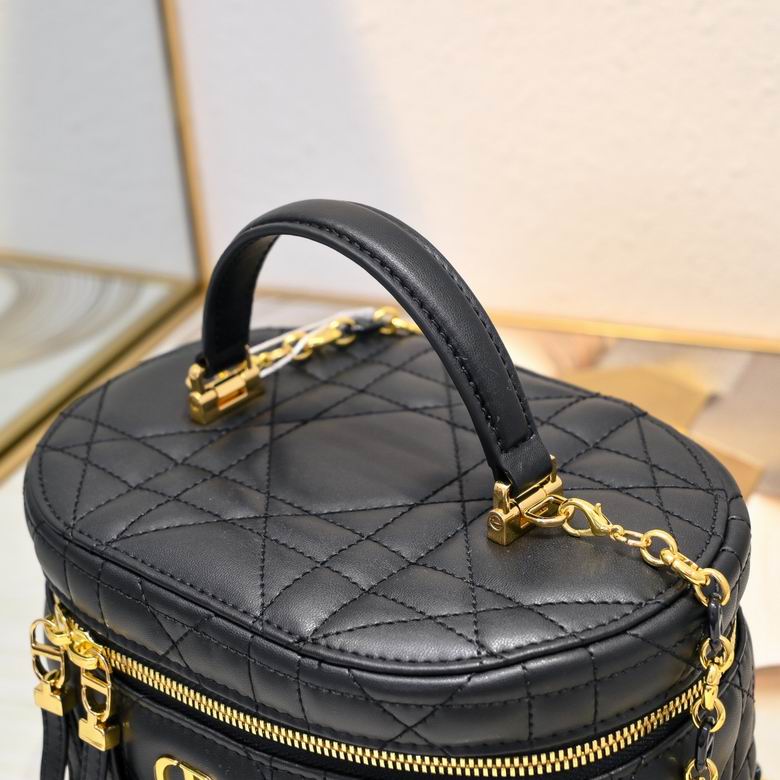 7099 20.5X12.8X13.5cm XM 5