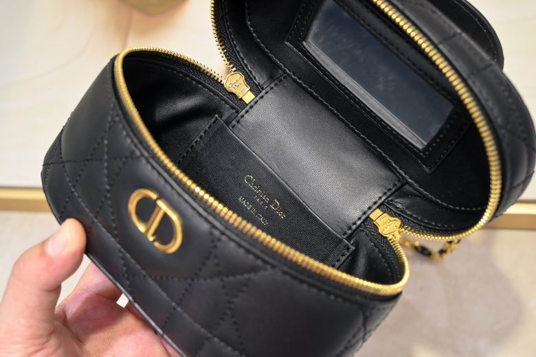 7099 20.5X12.8X13.5cm XM 8