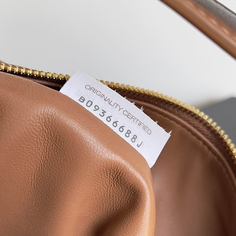 754443 22X13X9cm YG 15色 69