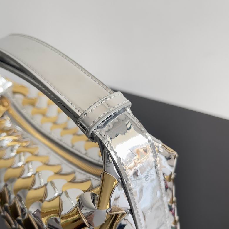 754443 22X13X9cm YG 15色 94