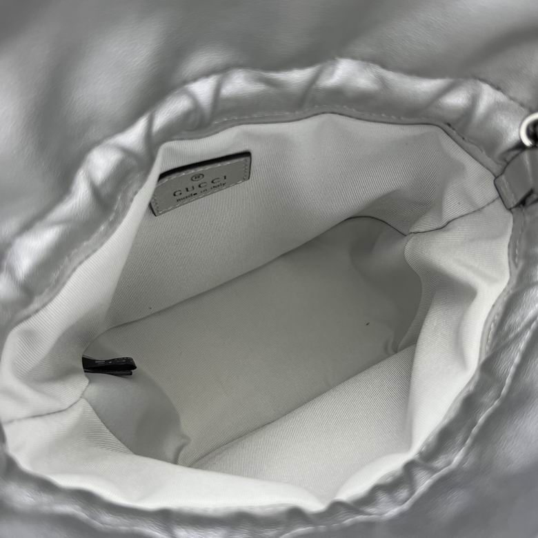 760313 19X15X8cm DF 5