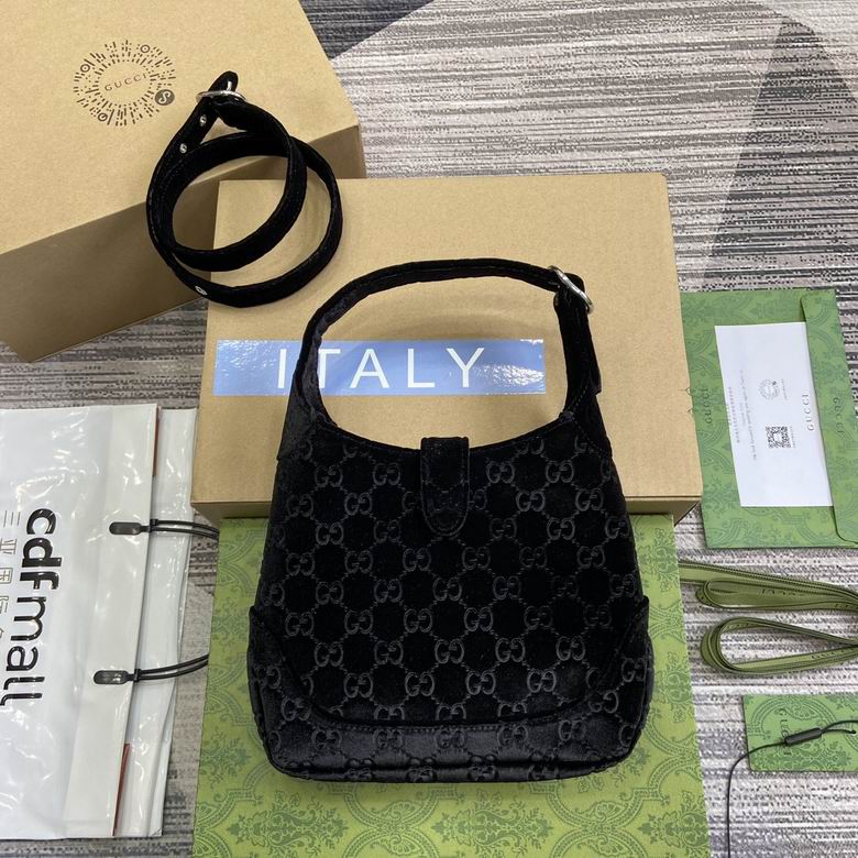 764303 19X22X5cm MP 1