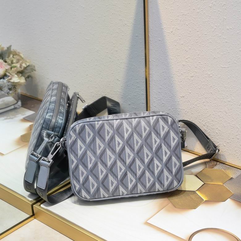 7711 18X25X5cm XM 2色 2