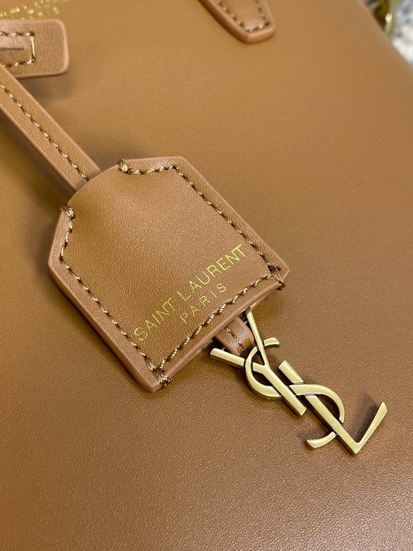 773995 18X17X8cm MT 5